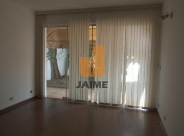 Casa · 280m² · 4 Quartos · 6 Vagas · Casa ampla no Pacaembu com quintal e terreno plano, piscina e edícula