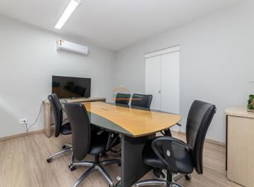 Comercial · 248m² · 2 Vagas · Comercial à venda - no Centro
