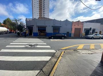 Foto 04 · Locais comerciais - Fundação