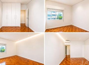 Apartamento · 190m² · 3 Quartos · 2 Vagas · Apartamento reformado com 3 dormitórios, andar baixo e 2 vagas.