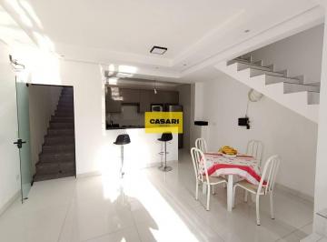Casa · 150m² · 2 Quartos · Sobrado à Venda com Área Gourmet, 2 Dormitórios e 2 Vagas em Avenida Comercial