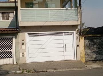 Casa · 195m² · 3 Quartos · 2 Vagas · Sobrado com 3 dormitórios em Osasco