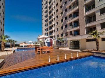 2d234b1beaf4c019ca75d0028bcc35065e76abea · Apartamento com 2 Quartos, Suíte e Churrasqueira em Condomínio Clube no Capão Raso – Curitiba.