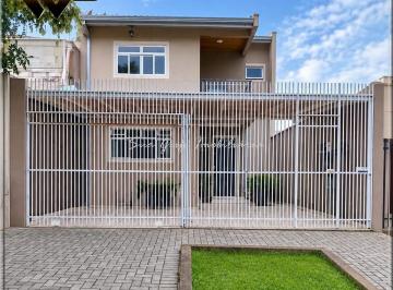 Casa · 145m² · 3 Quartos · 2 Vagas · Sobrado à Venda no Bairro Alto | 3 Quartos | 1 Suí
