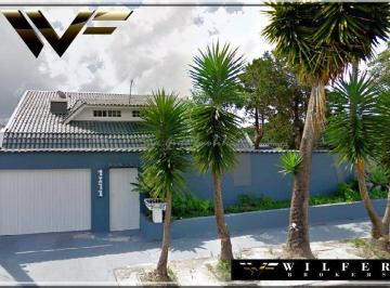 Casa · 150m² · 5 Quartos · 3 Vagas · CASA DE FRENTE PARA RUA COM 150,70M² NO BOA VISTA!