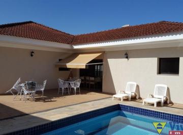 Casa · 350m² · 3 Quartos · 6 Vagas · Imóvel a venda em Aldeia Da Serra.