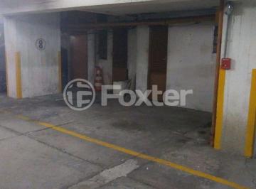 73dc4d1c-2432-40c0-8dba-0cfc34b5725e.jpg · Box / Garagem, 10.2 m², em Centro Histórico