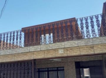 v8138a.jpg · Casa à venda no Centro com 3 quartos