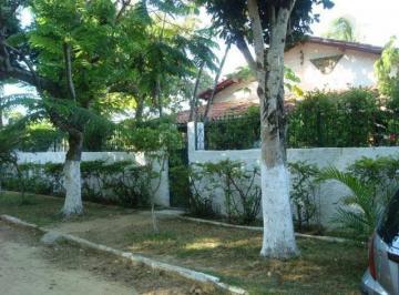 d86cf87d11c9e835af049098d2e4f662702b4c38 · Casa à venda, Centro de Itaparica.
