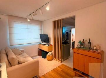 Apartamento · 48m² · 1 Quarto · APARTAMENTO SEMI-Mobiliado 1 DORMITORIO 1 BANHEIRO 1 SALA SEM VAGA.