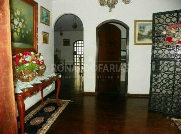 Casa · 500m² · 5 Quartos · 4 Vagas · SOBRADO A VENDA COM 5 DORMITÓRIOS em INTERLAGOS.