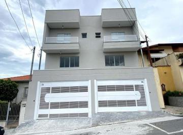 v0021a.jpg · Casa à venda no Centro com 3 quartos