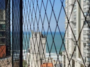 Apartamento de 3 quartos, Itapema · Apartamento de 3 quartos com ar com vista mar - Meia Praia