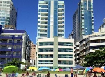 Apartamento de 3 quartos, Itapema · Cobertura duplex frente mar 4 suites com ofurô - Meia Praia - Itapema