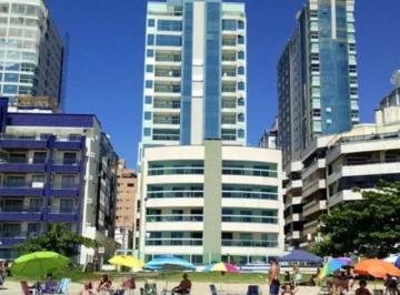 Apartamento de 3 quartos, Itapema · Apartamento com 3 suites com ar e vista panorâmica para o mar - Meia Praia