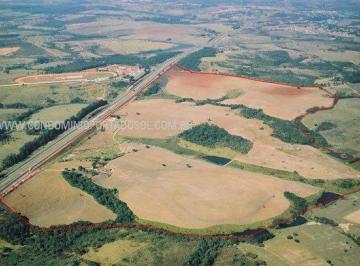 Comercial , Sorocaba · Castelo Branco: Frente para Rodovia - PROX. Parque Cacau Show - 