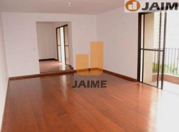 Apartamento · 220m² · 4 Quartos · 3 Vagas · Apartamento com 220m² no Campo Belo.  Face norte, recebendo iluminação natural durante todo o dia.