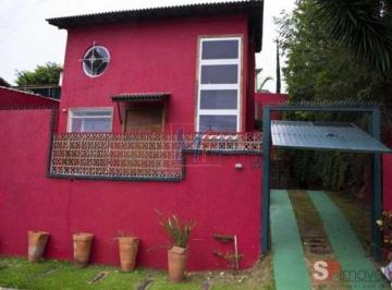 Casa · 200m² · 3 Quartos · REF 6446 Lindo  Loft estiloso  em condomínio fechado  com muita vegetação ao redor e 3 suites , laze