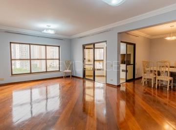 Apartamento · 268m² · 4 Quartos · 4 Vagas · Apartamento à venda no Tatuapé - 268 m² - 1 p/ andar - 4 Suítes - 4 Vagas