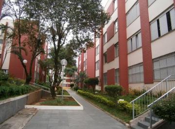 Apartamento de 2 quartos, São Paulo · Apto. grande 2 dorms, armários, 1 vg, ótima localização