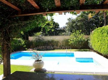 Casa · 540m² · 4 Quartos · 4 Vagas · CASA EM ÓTIMO CONDOMÍNIO COM VIGILÂNCIA 24 HORAS!