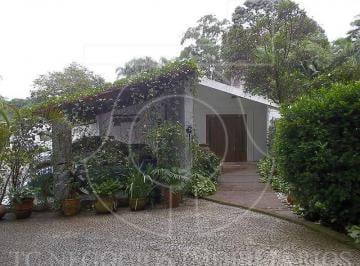 Casa · 484m² · 4 Quartos · 4 Vagas · Casa na Granja Viana - Cotia