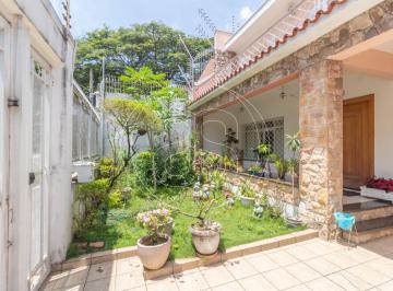 Casa · 300m² · 3 Quartos · 4 Vagas · OPORTUNIDADE!
