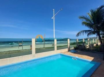 Foto 30 · APTO COM 3 SUÍTES EM CONDOMÍNIO COM PISCINA, DE FRENTE PARA O MAR DE BOMBAS.