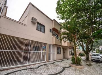 Sandro Macário Corretor Imóveis Bombas Bombinhas E · Duplex de frente para a rua,  apenas 80 metros da praia de Bombas, Bombinhas-SC.
