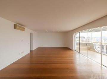 Apartamento · 613m² · 4 Quartos · 4 Vagas · Cobertura com 4 dormitórios sendo 3 suítes e 4 vagas, área nobre, próximo ao Parque e ao Shopping.
