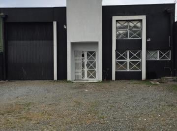 Comercial , Curitiba · Barracão - Uberaba