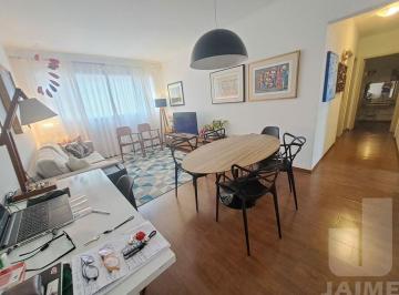 Apartamento · 77m² · 3 Quartos · 1 Vaga · Apartamento com 3 dormitórios totais e 1 vaga em Higienópolis.