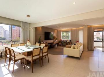 Apartamento · 168m² · 3 Quartos · 2 Vagas · Apartamento com reforma total muito charmosa em ambientes iluminados próximo ao Pacaembu