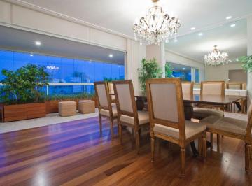 Apartamento de 3 quartos, São Paulo · Apartamento no Panamby bem decorado com ampla varanda gourmet