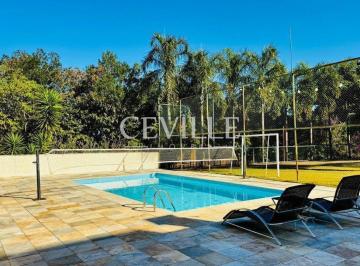Casa · 360m² · 7 Quartos · 20 Vagas · Lazer completo-7 Quartos- 3 Suítes