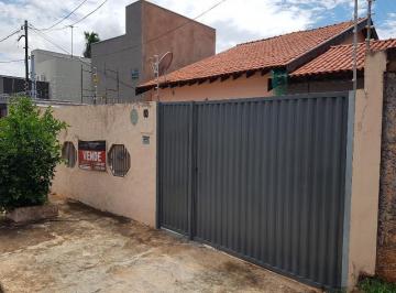 2023/02/7ebac6937e8fbc66a84b9e27fd4c2245.jpg · CASA - JARDIM MONTEVIDÉU