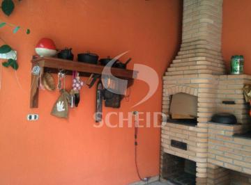 Casa · 220m² · 4 Quartos · 3 Vagas · Casa a venda , com 220 de área útil ,03 suítes e 03 vagas mais quintal com churrasqueira