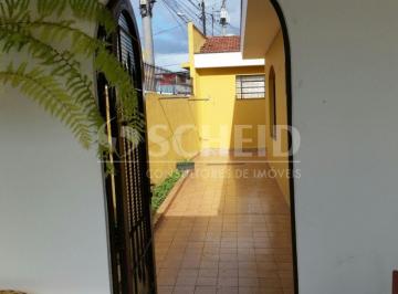 Casa · 170m² · 3 Quartos · 7 Vagas · Linda casa terrea em corredor comercial 6 salas otimo para clinica Medica
