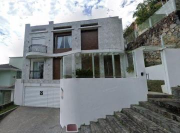 6986900330c057c13a91b9e5da3f6a434e77c73c · Área externa com piscina, espaço gourmet com churrasqueira, 3 quartos e hidromassagem - À venda no P