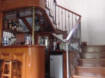 fa51241537551161e6a74e8eef34312b4b8d523d · Casa residencial à venda, Vila Rezende, Piracicaba.