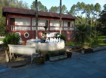 Rural · 4 Quartos · 2 Vagas · Chácara em Juquitiba com piscina e lago, excelente localização