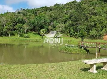 Foto 10 · Sitio com 10,9 Alqueires em Itapecerica da Serra com cachoeira.