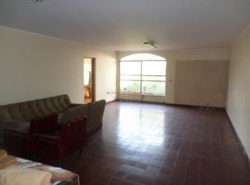 Casa · 285m² · 4 Quartos · 4 Vagas · Casa à Venda em Interlagos com 4 Dormitórios e 4 Vagas de Garagem