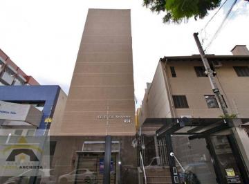 4e3c2a5ced36493cf5a8aad120e96190b7790721 · Apartamento com 1 dormitório para alugar, 26 m² por R$ 1.699,61/mês - Champagnat - Curitiba/PR
