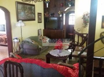 ae8361fcc8d2faab105b20f3eb22237843204f31 · Ótima casa com 200m² AC, 510m² AT, + 2 casas alugadas no terreno,  Maravilhosa oportunidade