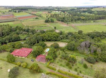 67611_ebad1a40-99e5-40ac-b89d-ffe77dd859d8_2x.jpg · Quadra 35 - Sítio em Brazlandia -DF, 48ha, escriturado