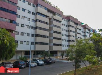 Apartamento de 2 quartos, Brasília · SQN 212, BL. J, Cobertura Duplex, 2 Quartos, 1 suíte, DCE e garagem - 160 m²