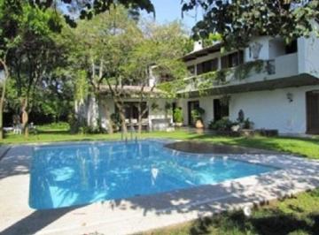 Casa de 5 quartos, São Paulo · Sobrado Alto Padrão p/ venda ou locação tem 620 m2 e 5 quartos em Butantã - SP.