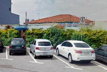 dc8139942f25287cdb034a90a2dc6119.jpg · Conjunto comercial de 700m²