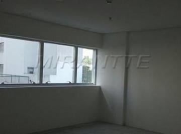 de1a84ed9779ad6ca4421710e8ac5818.jpg · Conjunto comercial